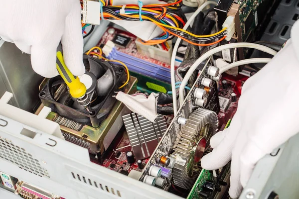 Support upgrade part and fixing desktop computer. — Stock Photo, Image