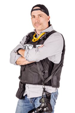 askeri basın fotoğrafçısı ile profesyonel bir fotoğraf makinesi. Beyaz arka plan üzerinde izole