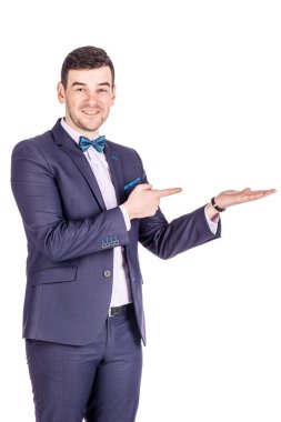 bir şey gösterilen metin veya ürün veya sunumu adam. insan 