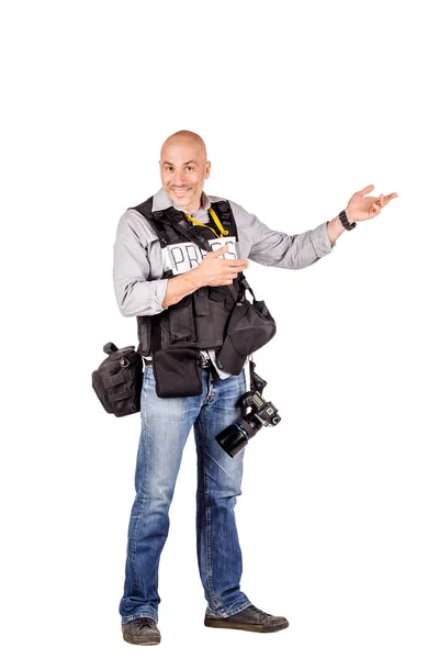 Φωτογράφος στρατιωτικού τύπου με μια επαγγελματική φωτογραφική μηχανή. — Φωτογραφία Αρχείου