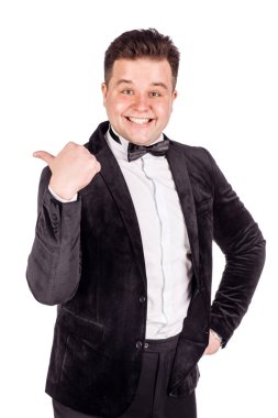 seyir ve parmak hareketi işaret eden işadamı 