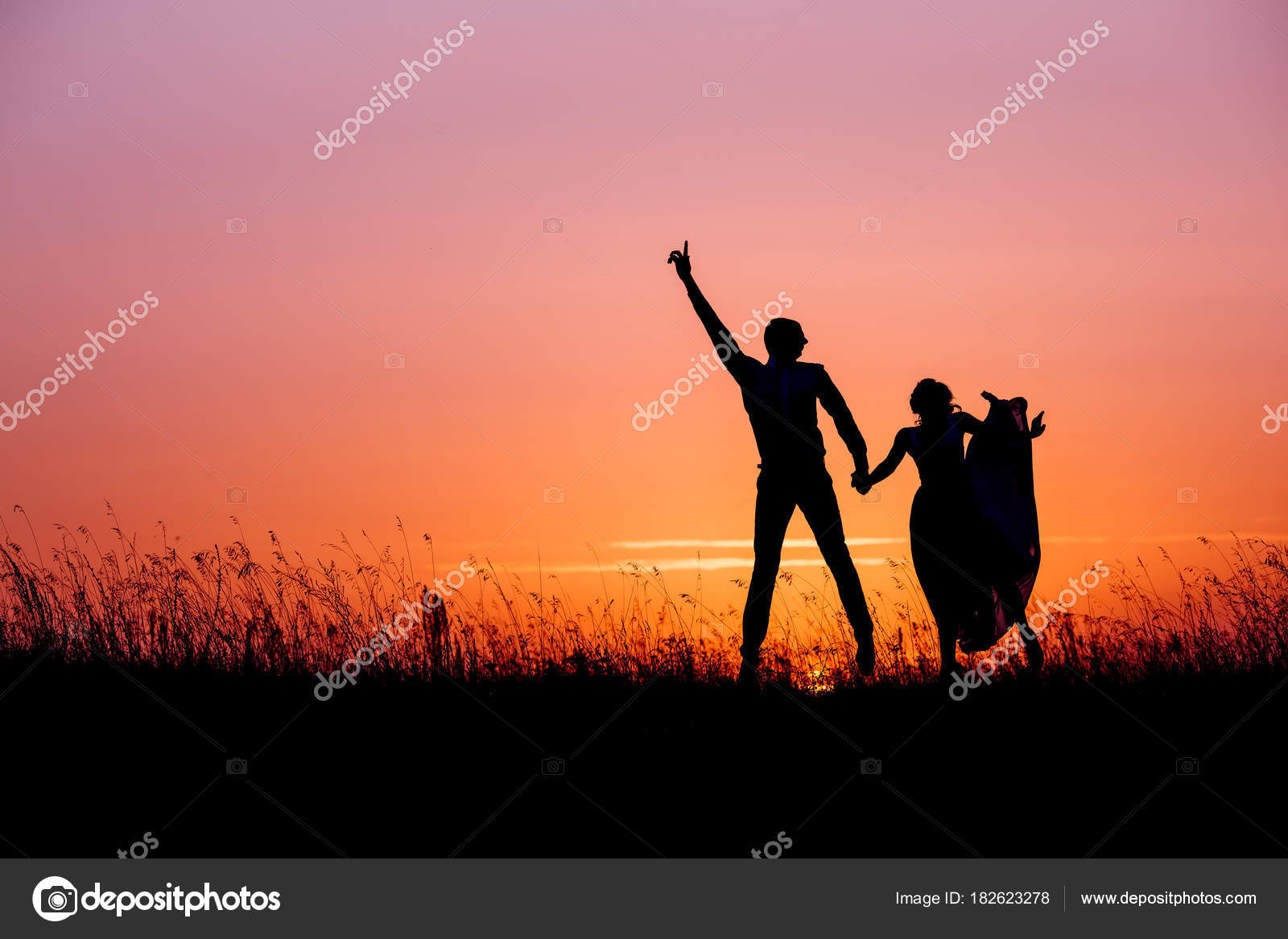 Couple Mariage Avec Coucher Soleil Notion Romantique