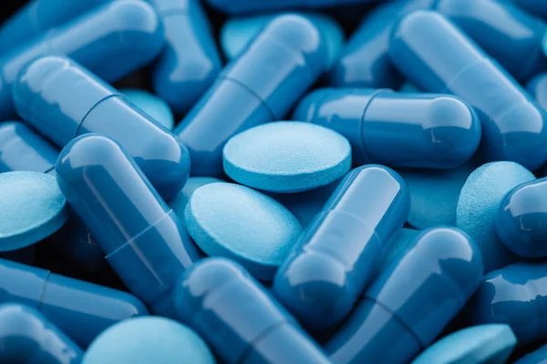 Cápsulas azules. Concepto de medicina y farmacia . —  Fotos de Stock