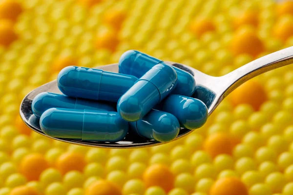 Blue Capsules Spoon Close Medical Concept — Stock Photo, Image