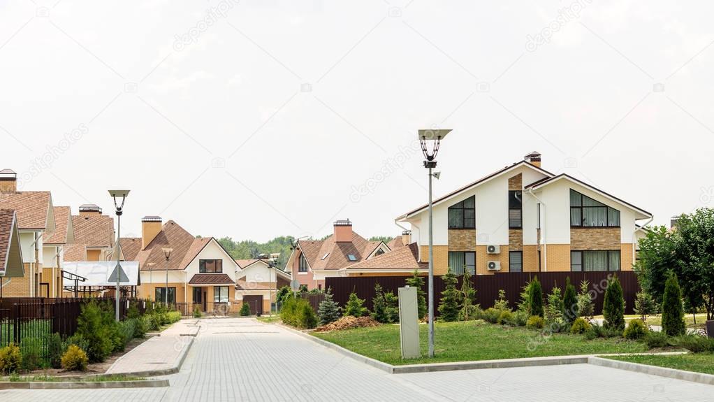 country houses in the exclusive village