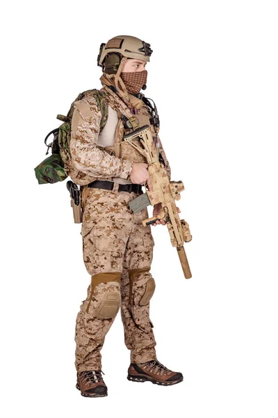 Amerikanischer Soldat Mit Gewehr Auf Weißem Hintergrund Armee Militär Und — Stockfoto