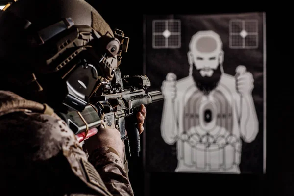 Army special unit headed to the shooting range target. army, mil — Stock Photo, Image