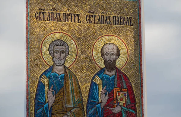 Saints on the icon on the church — Stock Photo, Image