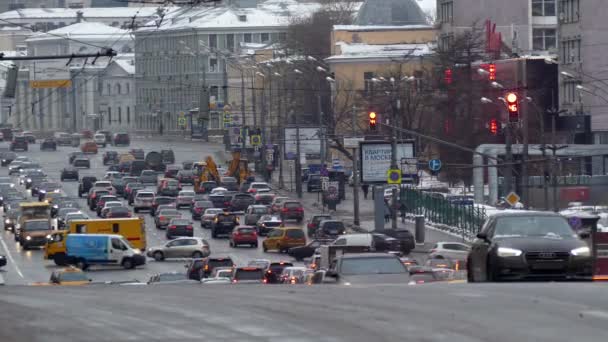 A Garden Ring Moszkvában autók — Stock videók