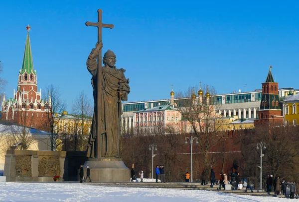 Denkmal für Prinz Wladimir im Kreml — Stockfoto
