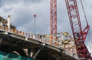 Dinamo Stadyumu, Moskova, Vinçler yeniden inşası