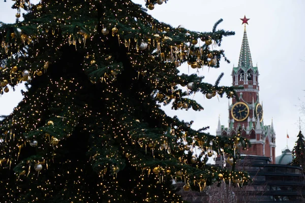 Árvore de Natal no Kremlin em Moscou — Fotografia de Stock