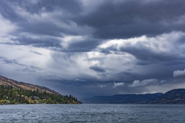 Okanagan Gölü yakınındaki Kelowna British Columbia Kanada