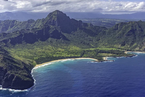 Aerial view of Kauai south coast showing mountains, beach and rugged coastline near Poipu Kauai Hawaii USA — Stock Photo, Image