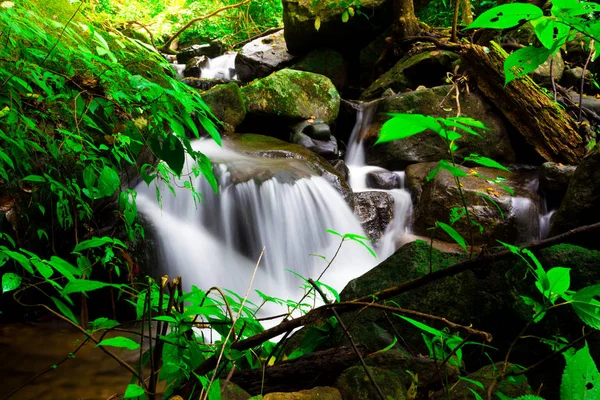 Manzara fotoğraf, yağmur ormanlarında, kokedok şelale: Saraburi, Thailand içinde güzel şelale