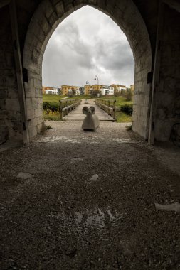 Gute koyun Jersey bariyeri