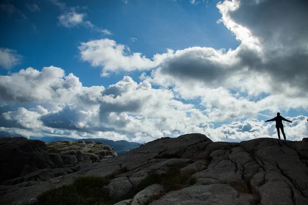 Cenas coloridas de montanha na Noruega. Bela paisagem da Noruega, Escandinávia. Noruega paisagem de montanha . — Fotografia de Stock