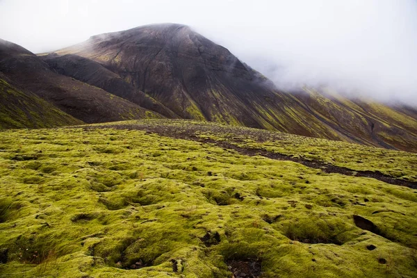 Paesaggio islandese. Meraviglioso paesaggio naturale ghiacciato. Bella natura . — Foto Stock