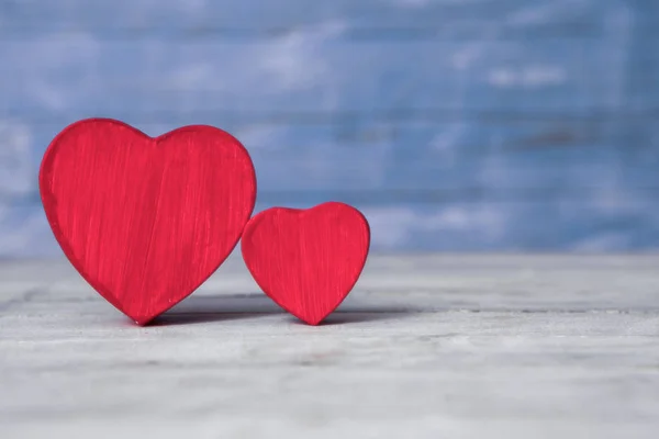 Amor Corazones Sobre Fondo Textura Madera Concepto Tarjeta San Valentín — Foto de Stock