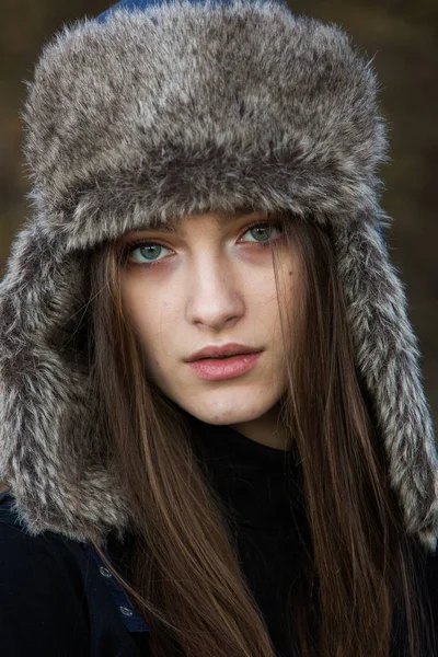 Inverno Menina Tempo Frio Menina Bonita Inverno Livre Mulher Boné — Fotografia de Stock