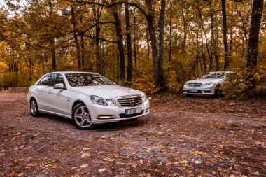 Kişinev, Moldova; 11 Ekim 2017. Moldova Mercedes-Benz Kulübü Festivali. Mercedes-Benz S sınıfı W221. Editoryal fotoğraf