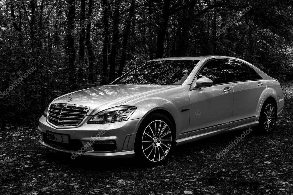 Chisinau, Moldova; October 11, 2017. Mercedes-Benz club festival in Moldova. Mercedes-Benz S Class W221. Editorial photo
