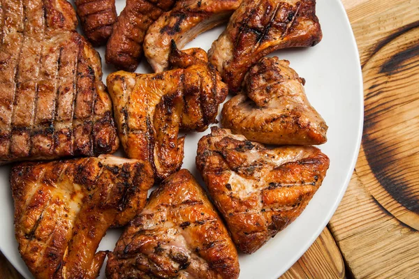 Gemengde Gegrild Vlees Schotel Geassorteerde Heerlijk Gegrilde Vlees — Stockfoto