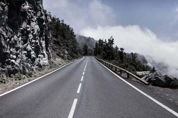 Krásná Horská Silnice Tenerife Silniční Cestovní Koncept Auto Cestovní Dobrodružství — Stock fotografie