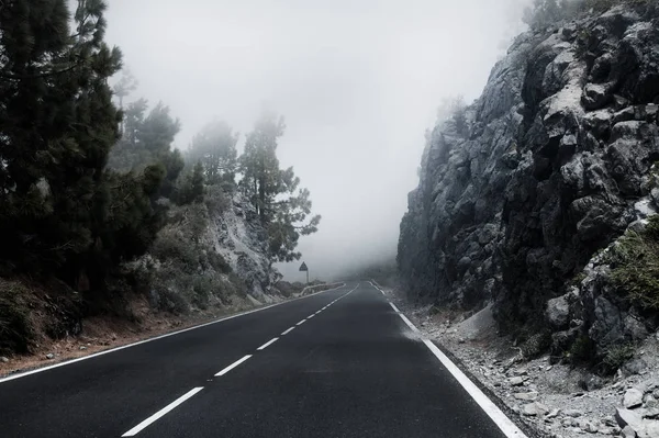 Krásná Horská Silnice Tenerife Silniční Cestovní Koncept Auto Cestovní Dobrodružství — Stock fotografie