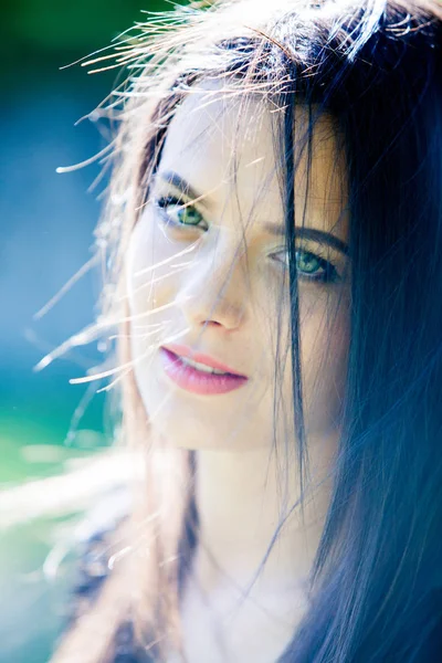 Beautiful Girl Green Eyes City Park Woman Beauty Face Portrait — Stock Photo, Image