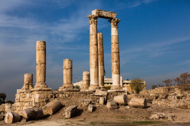 Ürdün 'ün başkenti Amman şehrinin havadan görünüşü. Amman 'ın Şehri.