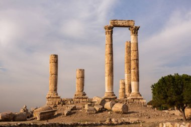 Ürdün 'ün başkenti Amman şehrinin havadan görünüşü. Amman 'ın Şehri.