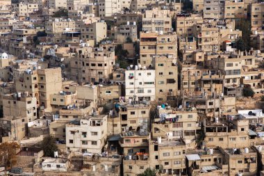 Ürdün 'ün başkenti Amman şehrinin havadan görünüşü. Amman 'ın Şehri.
