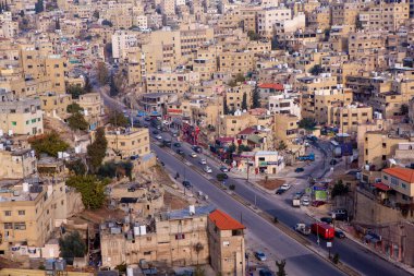 Ürdün 'ün başkenti Amman şehrinin havadan görünüşü. Amman 'ın Şehri.