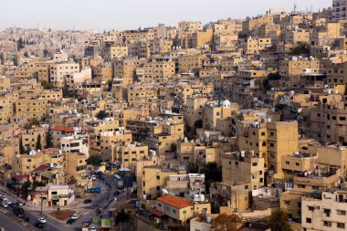 Ürdün 'ün başkenti Amman şehrinin havadan görünüşü. Amman 'ın Şehri.