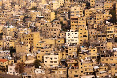 Ürdün 'ün başkenti Amman şehrinin havadan görünüşü. Amman 'ın Şehri.