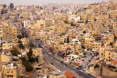 Ürdün 'ün başkenti Amman şehrinin havadan görünüşü. Amman 'ın Şehri.