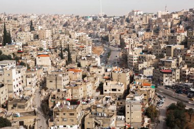 Ürdün 'ün başkenti Amman şehrinin havadan görünüşü. Amman şehrinin manzarası.