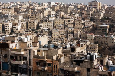Ürdün 'ün başkenti Amman şehrinin havadan görünüşü. Amman şehrinin manzarası.