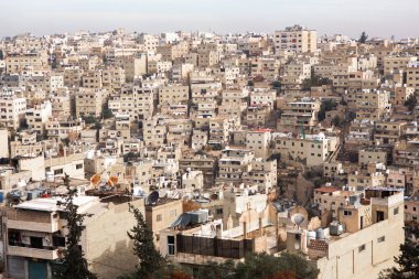 Ürdün 'ün başkenti Amman şehrinin havadan görünüşü. Amman şehrinin manzarası.