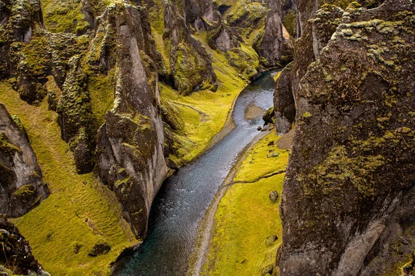 Kleurrijke Herfstnatuur Reis Naar Ijsland Prachtig Ijslands Landschap Met Bergen — Stockfoto