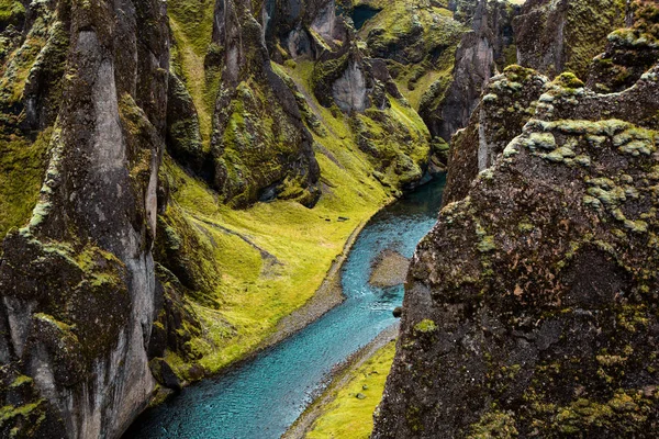 Kleurrijke Herfstnatuur Reis Naar Ijsland Prachtig Ijslands Landschap Met Bergen — Stockfoto