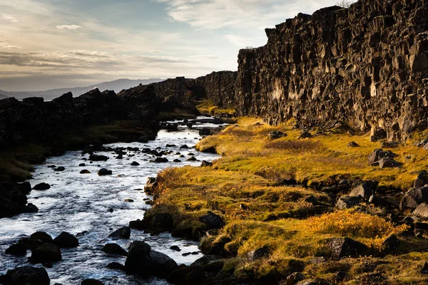 Kleurrijke Herfstnatuur Reis Naar Ijsland Prachtig Ijslands Landschap Met Bergen — Stockfoto