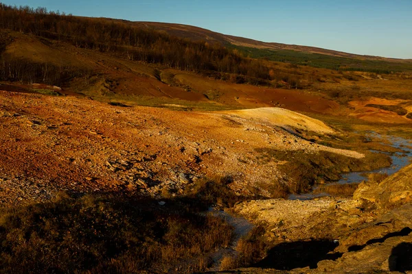 Kleurrijke Herfstnatuur Reis Naar Ijsland Prachtig Ijslands Landschap Met Bergen — Stockfoto