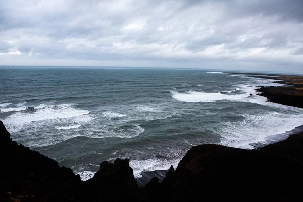 Bela Costa Oceano Atlântico Com Montanhas Ondas Oceano Atlântico Norte — Fotografia de Stock