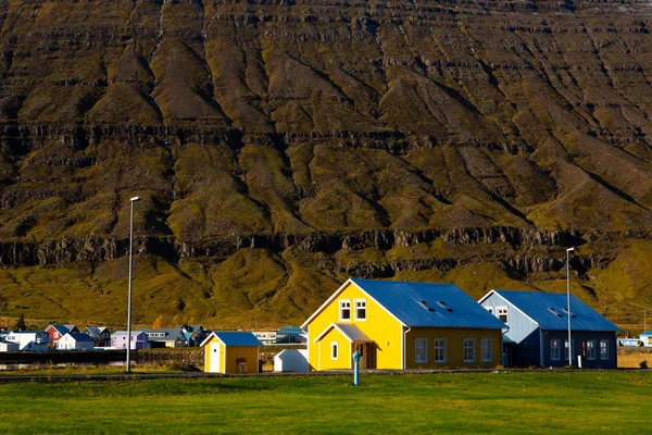 Scénický Pohled Městečko Seydisfjordur Východním Islandu Malebné Venkovské Město Krásná — Stock fotografie