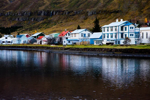 Scenic View Small Town Seydisfjordur East Iceland Picturesque Rural Town — ストック写真