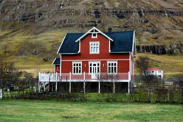 Scenic View Small Town Seydisfjordur East Iceland Picturesque Rural Town — Stock Photo, Image