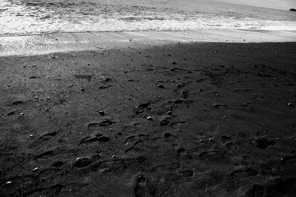 Bild Vom Schwarzen Sandstrand Der Nähe Von Vik Der Südküste — Stockfoto