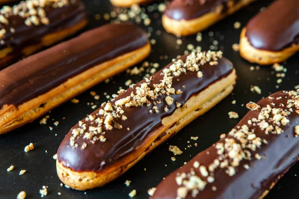 Traditional French Eclairs Chocolate Tasty Dessert Home Made Cake Eclairs — 图库照片